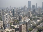 Mumbai, India - April 13, 2020: Tulsi Pipe road wears a deserted look and weather stays clear with far visibility during nationwide lockdown due to Corona virus, Parel, Mumbai, India, on Monday, April 13 2020. (Photo by Aalok Soni/Hindustan Times) (Aalok Soni/HT PHOTO)