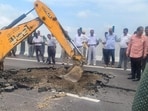 The fresh damage forced authorities to begin reconstruction of another 200-metre stretch of the expressway. (HT Photo)