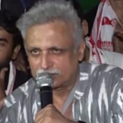 Piyush Mishra also provided financial aid to the protestors.