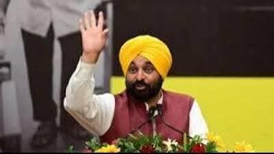 Congratulating the recruits, Mann urged them to remain humble and use their positions to serve people, particularly the needy and underprivileged sections. (HT FILE)