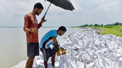 Over 168,000 people in 15 districts are still affected and 10111 persons displaced by flooding taking shelter in 50 relief camps (ANI)