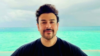 Adnan Sami says his song Lift Karade was called 'sadak chaap'.