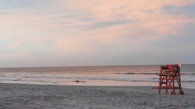 A swimmer went missing after rescuing a girl from a rip current in Myrtle Beach, South Carolina. Image for representational purposes. (Unsplash) A swimmer went missing after rescuing a girl from a rip current in Myrtle Beach, South Carolina. Image for representational purposes. (Unsplash)