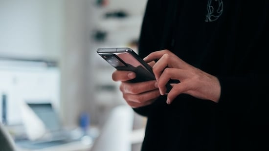 Spectrum Mobile down in US. (UnSplash)