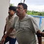 সনৎ দে-র বিরুদ্ধে ২০২১ সালের বিধানসভা নির্বাচনের পরবর্তী হিংসা এবং মারধরের একাধিক অভিযোগ রয়েছে।