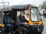  A man shared how an auto driver refused to keep an extra  <span class='webrupee'>₹</span>5 despite appearing to struggle financially.