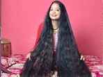 Renu Dhariyal’s 271.5cm hair just made Guinness history. (Pics: Guinnessworldrecords.com)