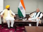 Punjab chief secretary KAP Sinha and principal secretary to CM Dr Ravi Bhagat, among others, were also present on the occasion. (HT PHOTO)