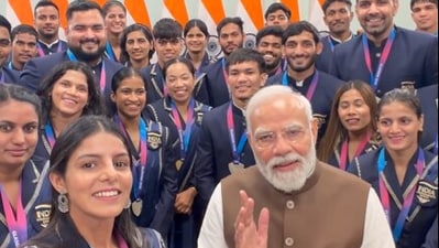 ‘Always cheer for Bharat’: PM Modi meets Glasgow CWG medallists, shares video (X/@narendramodi) ‘Always cheer for Bharat’: PM Modi meets Glasgow CWG medallists, shares video (X/@narendramodi)