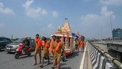 The action comes amid heightened security and administrative monitoring across Bareilly district as thousands of Kanwariyas travel along designated routes during Sawan. (For representation)