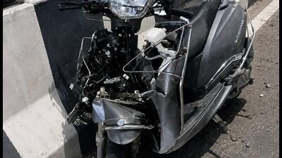 The scooter collided with the unattended truck near BPTP Society around 8pm on Saturday. (HT)