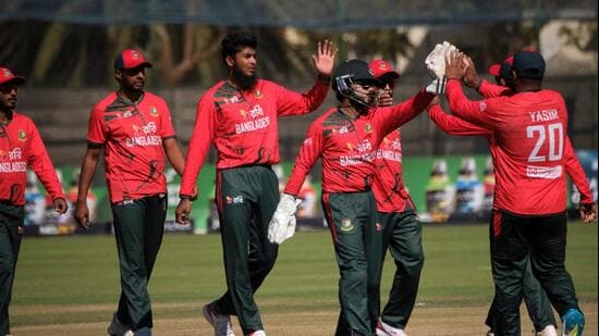 Bangladesh's players celebrate during a T20I against Zimbabwe on July 19, 2026. (AP Photo/Mkhululi Thobela)