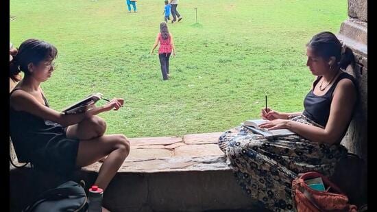 Book lovers in the city are turning to slow reading as a way to support their mental well-being. (Photo: instagram/ lodhireads)