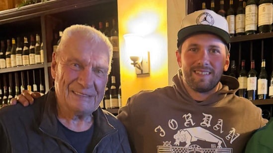 Don Nelson (L) with Luka Dončić.