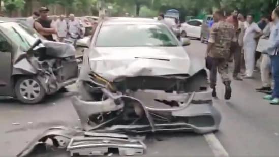 passersby allege that the driver was inebriated