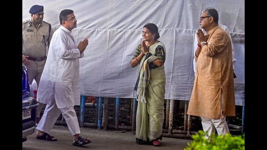 North 24 Parganas: West Bengal Chief Minister Suvendu Adhikari is greeted by Ratna Debnath, mother of the R.G. Kar hospital victim (referred to as Abhaya Debnath), during the inauguration of the Abhaya Debnath Memorial Trust. (PTI)