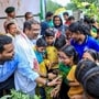 NEET-UG পরীক্ষায় অনিয়ম এবং প্রশ্নপত্র ফাঁসের অভিযোগকে কেন্দ্র করে দেশজুড়ে ছাত্র আন্দোলনের জেরে কেন্দ্রীয় শিক্ষামন্ত্রীর পদ থেকে ইস্তফা দিয়েছিলেন ধর্মেন্দ্র প্রধান।