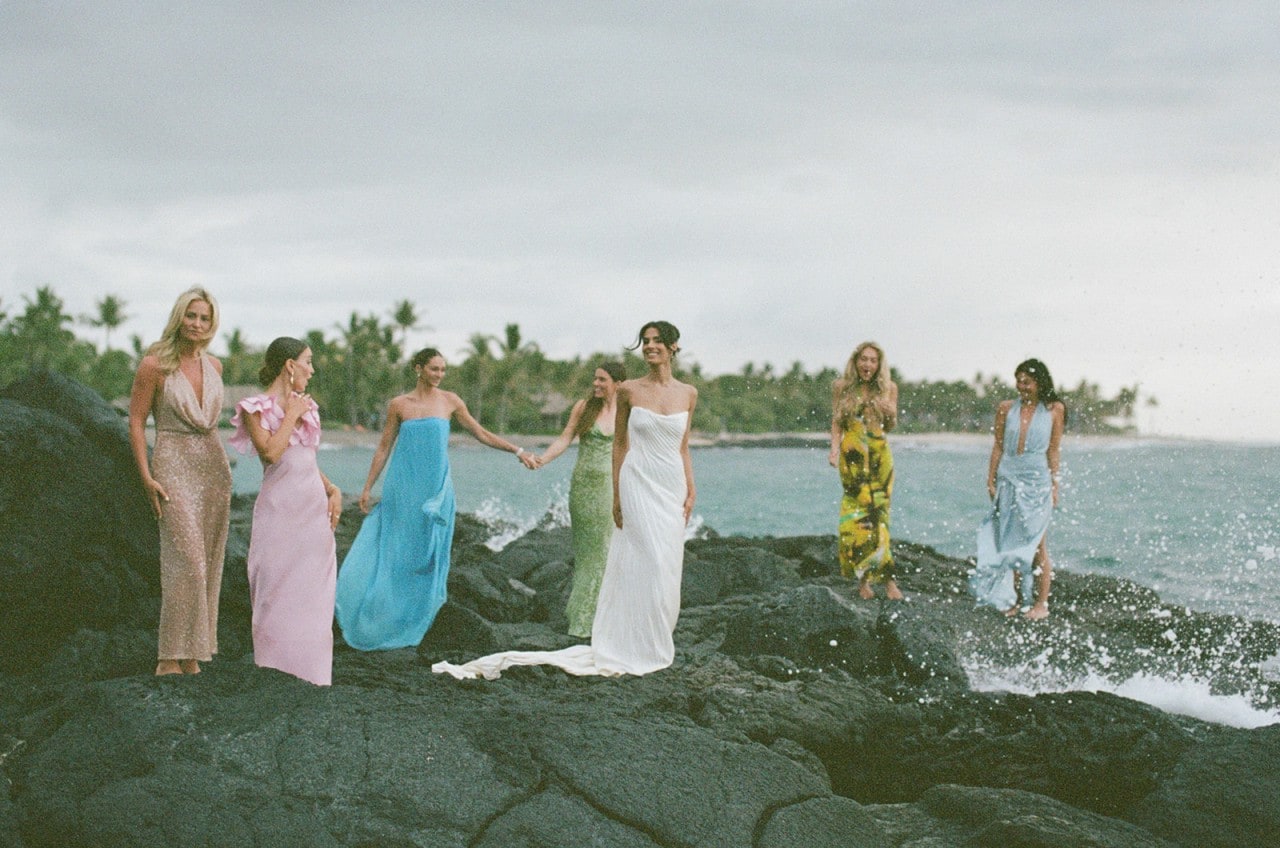 Brar Loper at her Hawaiian wedding. Brar Loper at her Hawaiian wedding.