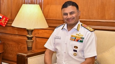 ১০ থেকে ১৩ অগস্ট পর্যন্ত মরিশাস সফরে থাকবেন ভারতীয় নৌসেনাপ্রধান। (Indian Army/ANI Photo)