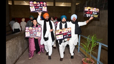 Leader of Opposition Partap Singh Bajwa and other Congress MLAs protesting against the state government on the last day of the monsoon session of the Punjab Legislature in Chandigarh on Monday. (Ravi Kumar/ HT) Leader of Opposition Partap Singh Bajwa and other Congress MLAs protesting against the state government on the last day of the monsoon session of the Punjab Legislature in Chandigarh on Monday. (Ravi Kumar/ HT)