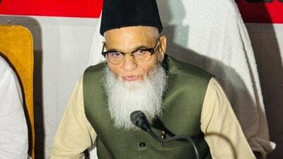 Maulana Amir Rashadi, the RUC national president, at a press conference on Monday. (SOURCED IMAGE) Maulana Amir Rashadi, the RUC national president, at a press conference on Monday. (SOURCED IMAGE)