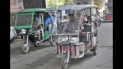 The RTA has also approved a passenger fare structure for e-rickshaws, with the vehicles required to use electronic fare meters. (REPRESENTATIVE PHOTO) The RTA has also approved a passenger fare structure for e-rickshaws, with the vehicles required to use electronic fare meters. (REPRESENTATIVE PHOTO)