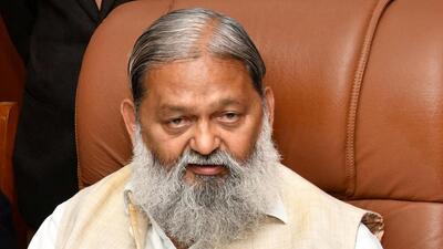 The energy department employees’ unions on Monday withdrew their proposed three-day strike following detailed discussions pertaining to their demands with minister Anil Vij here on Monday.