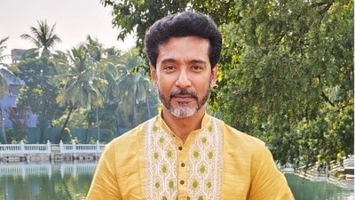 বাংলা ছবির পিছিয়ে যাওয়া নিয়ে যা বললেন টোটা