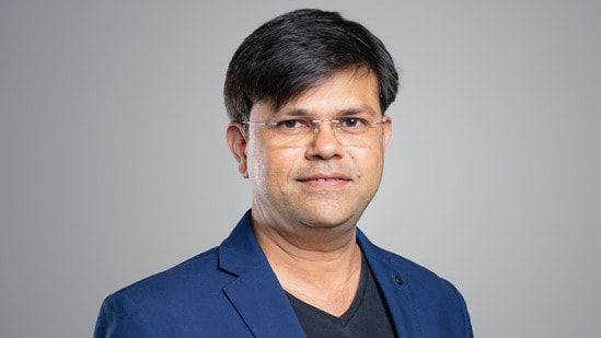 కోటక్ సెక్యూరిటీస్ ఈక్విటీ రీసెర్చ్ హెడ్ శ్రీకాంత్ చౌహాన్