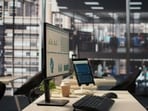 Think your office culture is strict? Don't miss Korean content creator Ray Kim's post on the unspoken rules of traditional Korean corporate life. (Freepik)
