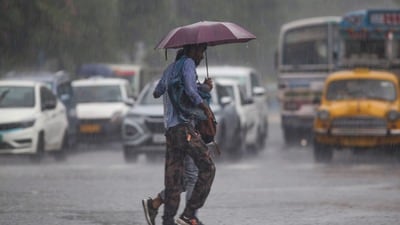 শনিবার পর্যন্ত দুর্যোগের পূর্বাভাস দক্ষিণবঙ্গে!তুমুল বর্ষণ ৪ জেলায়,রইল পূর্বাভাস। (ছবি সৌজন্যে এএনআই)