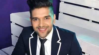 Guru Randhawa takes part in relief efforts in Assam. Guru Randhawa takes part in relief efforts in Assam.