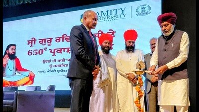 He said the Punjab government was establishing a state-of-the-art Sri Guru Ravidas Ji Bani Adhyayan Centre at Faridpura Naugaza in Dera Ballan at a cost of  ₹25 crore, besides around  ₹11 crore spent on land. (HT Photo)