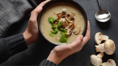Homemade Mushroom Soup Recipe (Freepik) Homemade Mushroom Soup Recipe (Freepik)