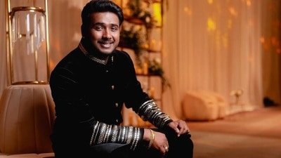Rahul Sipligunj Case: చిక్కుల్లో సింగర్ రాహుల్ సిప్లిగంజ్.. వైజాగ్ పోలీస్ స్టేషన్లో కేసు నమోదు.. ఏమైందంటే? Rahul Sipligunj Case: చిక్కుల్లో సింగర్ రాహుల్ సిప్లిగంజ్.. వైజాగ్ పోలీస్ స్టేషన్లో కేసు నమోదు.. ఏమైందంటే?