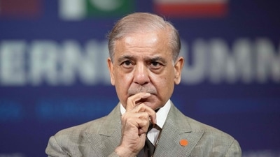Promising dialogue, the Prime Minister Sharif's adviser said the political party's representatives would meet members of the banned JAAC soon. (File Photo/AFP) Promising dialogue, the Prime Minister Sharif's adviser said the political party's representatives would meet members of the banned JAAC soon. (File Photo/AFP)