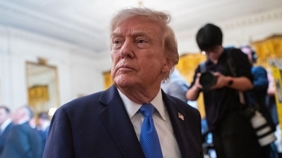 Tehran's latest demands suggest that Trump's options of walking away from the conflict have narrowed even further, (Bloomberg) Tehran's latest demands suggest that Trump's options of walking away from the conflict have narrowed even further, (Bloomberg)