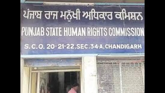 On August 6, three unidentified men in a white car had intercepted the teenager on way to her school, got her unconscious, taken her to an undisclosed location and gangraped her. (HT Photo for representation)