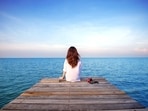 35-year-old woman shares heartbreak after mom tried setting her up with a much older man. (Freepik)