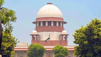 Lawyer Surat Singh told the SC that Andhra Pradesh, Telangana and Delhi have settlement and regularisation policies but such policies do not exist in other states where unauthorised colonies are suddenly ordered to be demolished. (Hindustan Times) Lawyer Surat Singh told the SC that Andhra Pradesh, Telangana and Delhi have settlement and regularisation policies but such policies do not exist in other states where unauthorised colonies are suddenly ordered to be demolished. (Hindustan Times)
