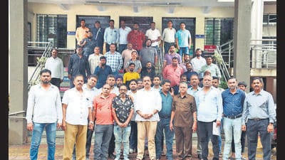 Members of the UCDAP–Pune Cars Dealers Association on Wednesday met Pune RTO officials and submitted a representation highlighting difficulties faced by used-car dealers in vehicle transfer and related processes. (Mahendra Kolhe/HT) Members of the UCDAP–Pune Cars Dealers Association on Wednesday met Pune RTO officials and submitted a representation highlighting difficulties faced by used-car dealers in vehicle transfer and related processes. (Mahendra Kolhe/HT)