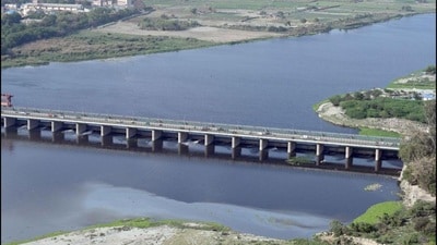 The change marks a departure from the approach outlined in the draft Master Plan for Delhi-2041 and previous master plans, which sought to protect the Yamuna floodplain as a whole and allowed only restricted development. (HT Archive) The change marks a departure from the approach outlined in the draft Master Plan for Delhi-2041 and previous master plans, which sought to protect the Yamuna floodplain as a whole and allowed only restricted development. (HT Archive)
