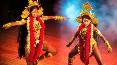 আনন্দী সাহা-র নাচের ভিডিয়ো ভাইরাল। আনন্দী সাহা-র নাচের ভিডিয়ো ভাইরাল।