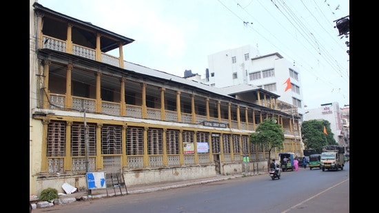 Central Library, Vadodara (Wikimedia Commons)