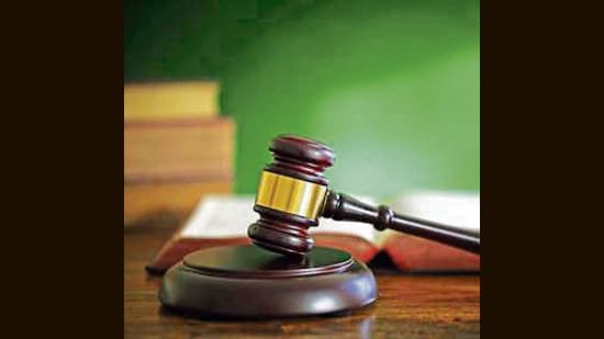 On March 27, the court directed the state to obtain instructions in this regard. (HT File)
