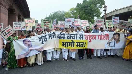 Parliament monsoon session LIVE: Ruling NDA MPs staged a protest against the crackdown police action on job aspirants in Jharkhand and also against LoP in Lok Sabha Rahul Gandhi for allegedly avoiding a debate on student protests in different parts of the country, Parliament monsoon session LIVE: Ruling NDA MPs staged a protest against the crackdown police action on job aspirants in Jharkhand and also against LoP in Lok Sabha Rahul Gandhi for allegedly avoiding a debate on student protests in different parts of the country,