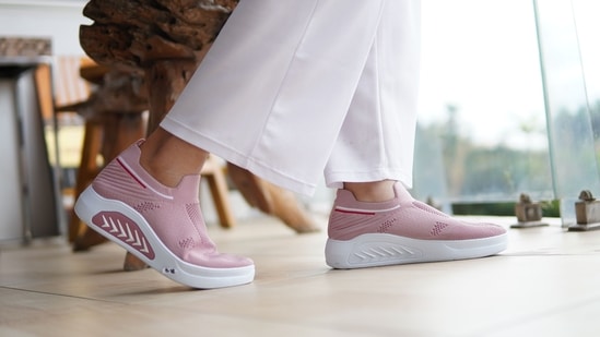 10 Slip-on shoes you'll want to wear every day: Comfy, stylish and affordable picks (Pexels)