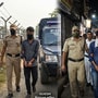 সন্দেহভাজন পাকিস্তানি জঙ্গিকে গ্রেফতার করা হল ভারত-বাংলাদেশ সীমান্তের কাছ থেকে। (ছবিটি প্রতীকী, সৌজন্যে ন্যানো ব্যানানা দিয়ে তৈরি)