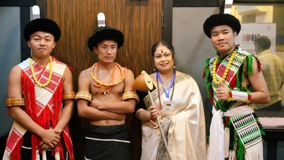 আদিবাসী শিল্পীদের অধিকার রক্ষায় পদক্ষেপ।