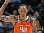 Brittney Griner is designated as questionable because of a left knee injury.(Getty Images via AFP)